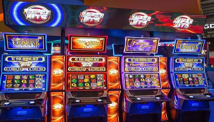 The Pros and Cons of Various Slot Game Platforms