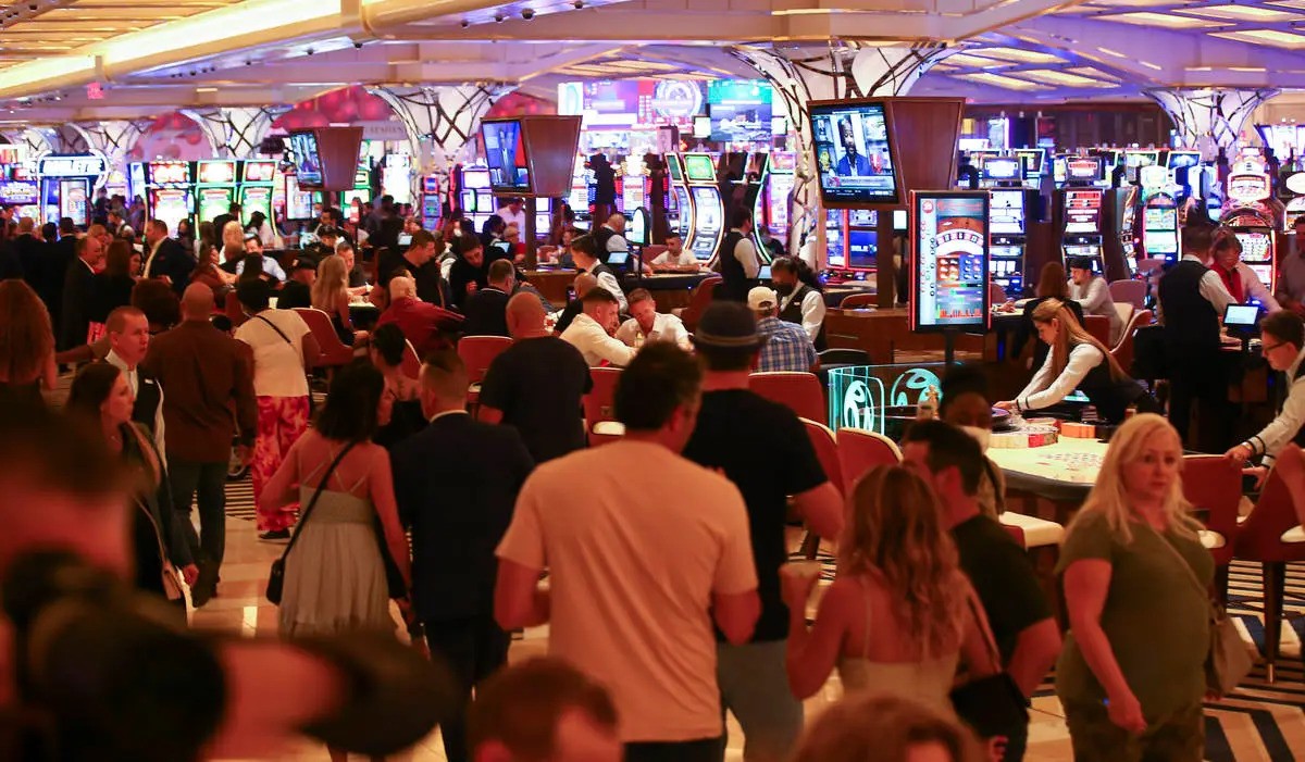 Casino Games of Tomorrow: Predicting the Next Big Hits