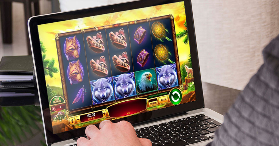 Exploring the Evolution of Online Gaming Slots: From Mechanical Reels to Virtual Realms